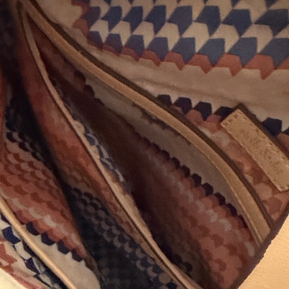 Stella and Dot Elegant Cream Woven Shoulder Bag - Picture 8 of 14